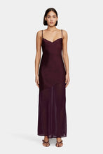 Load image into Gallery viewer, Ownley Alize Midi Dress (Plum)