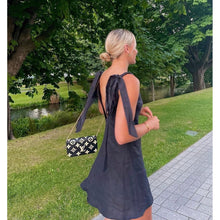 Load image into Gallery viewer, caitlin crisp mini wilmer wardrobe collective