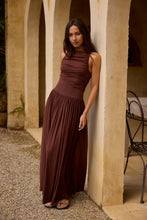 Load image into Gallery viewer, Runaway Nalla Maxi (Brown)