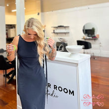 Load image into Gallery viewer, Caitlin Crisp Wilmer Dress (Black)