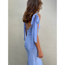 Load image into Gallery viewer, Caitlin Crisp Wilmer Dress (Blue)