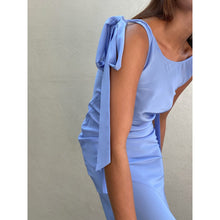 Load image into Gallery viewer, Caitlin Crisp Wilmer Dress (Blue)