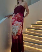 Load image into Gallery viewer, Pasduchas Romance Maxi
